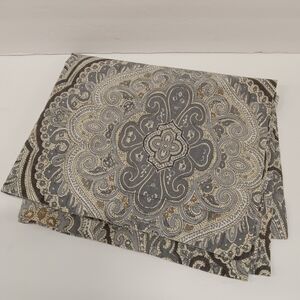 Pottery Barn Gray Paisley Medallion Standard Pillowcase Shams *Pair*
